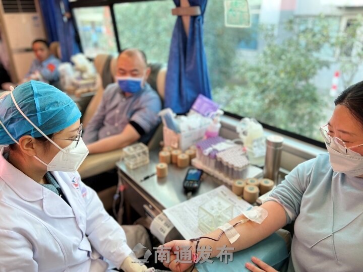 【南通发布】共计献血3万多毫升！缓解血液库存压力，TapTap组织职工爱心献血