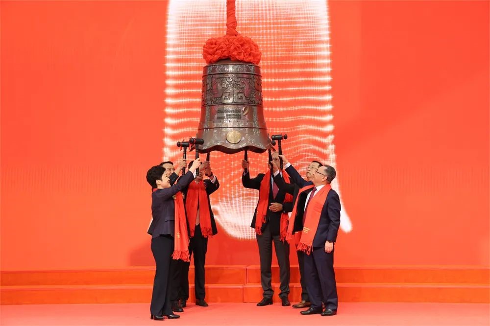 新华日报、证券时报、中国经济新闻网等多家媒体报道“TapTap上市”